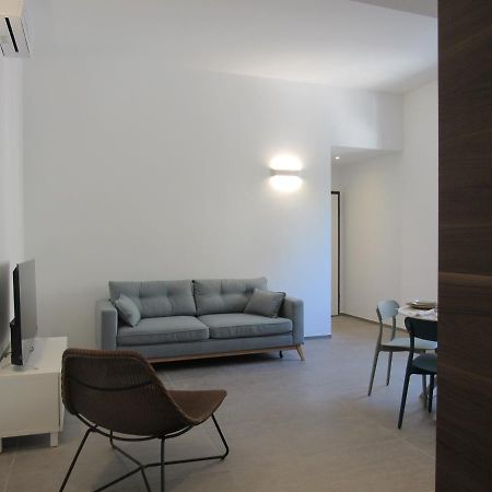 Make A Wish - Near The Center With Private Parking Apartment Комо Екстериор снимка