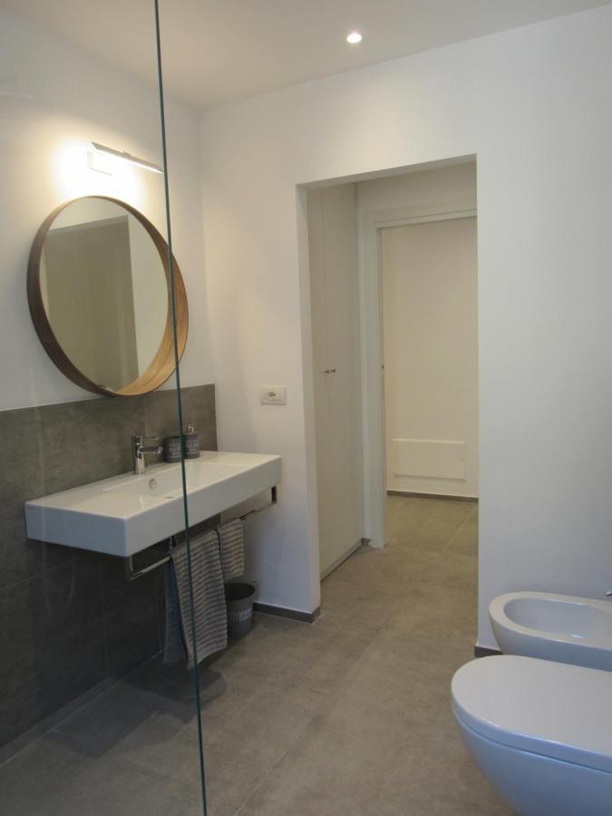Make A Wish - Near The Center With Private Parking Apartment Комо Екстериор снимка